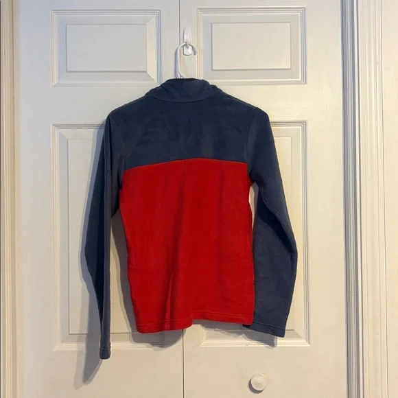 Children’s Columbia Sweatshirt - Picture 4 of 4
